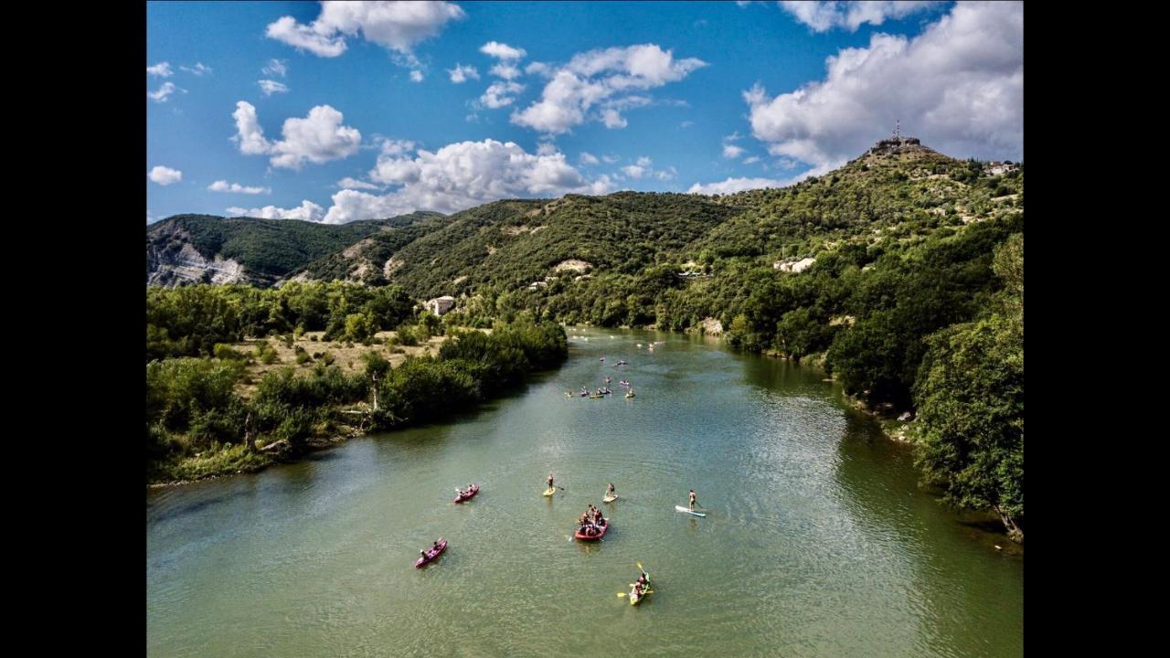 Hebergements Des Posas Sampzon Kültér fotó